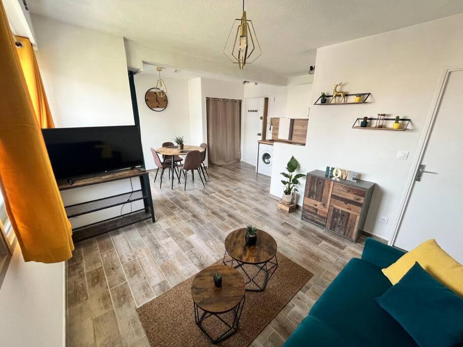 Grand Studio Proche Plage 앙티브 외부 사진